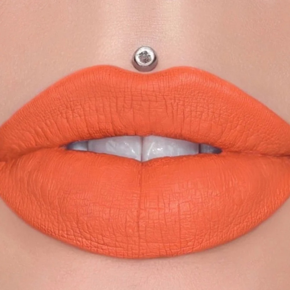 JEFFREE STAR Bold Tangerine Lipstick
